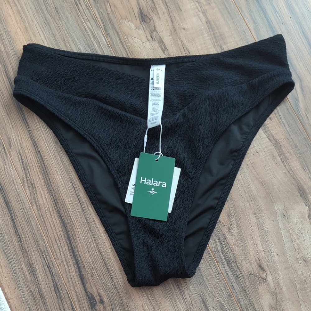 Halara Black Bikini Bottoms Women's Size Large. NWT.